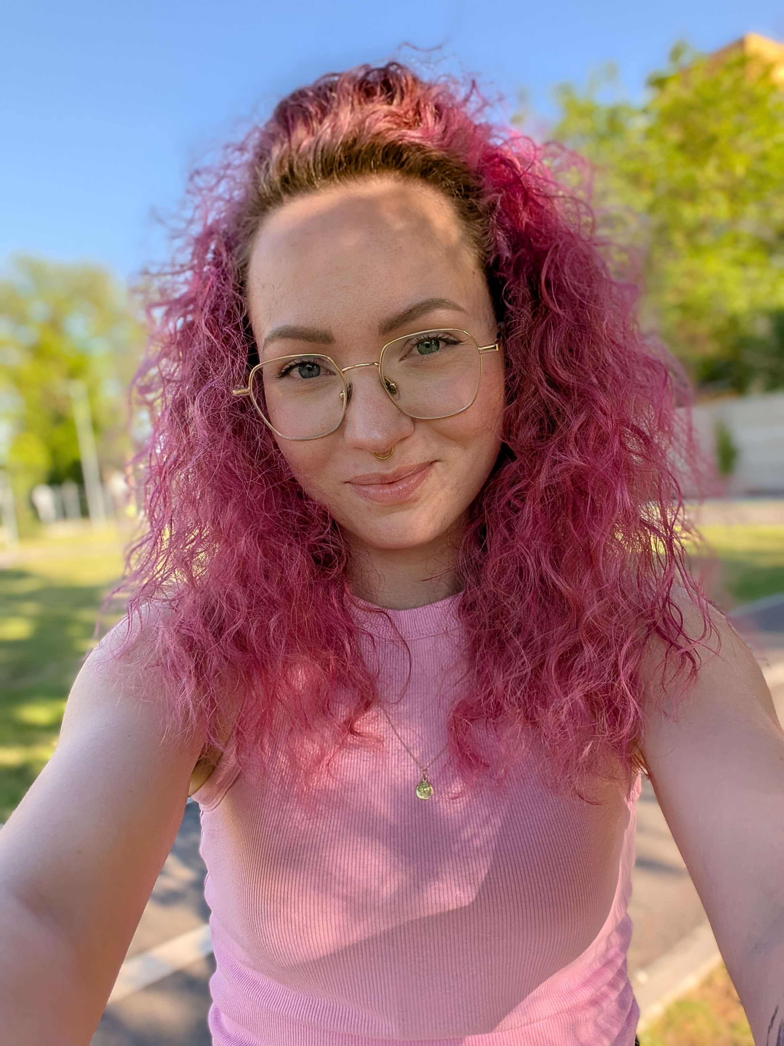 Portrét Kláry, majitelky a kosmetičky PINK salonu